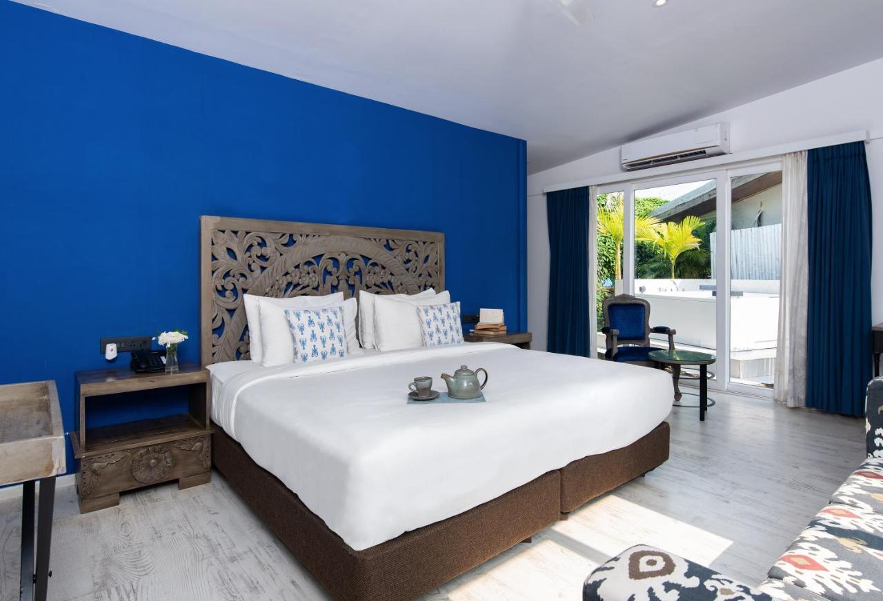 Living Room Beach Resort Morjim Bagian luar foto